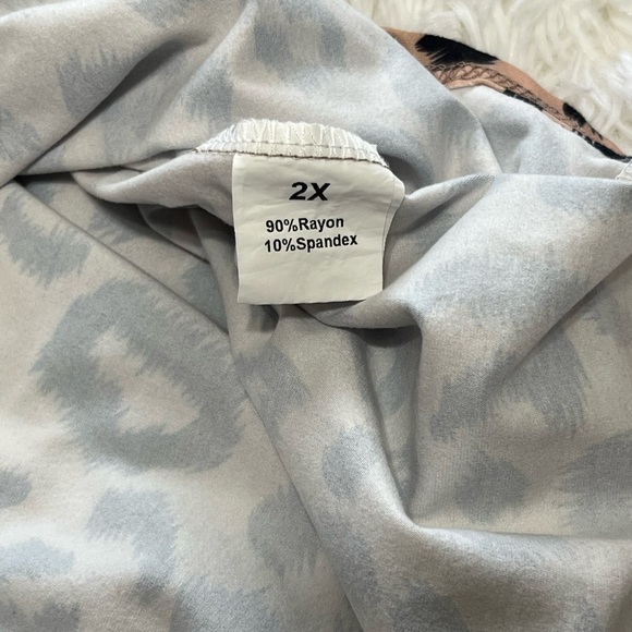 Allegrace | Plus Size Animal Print Blouse - Picture 4 of 7